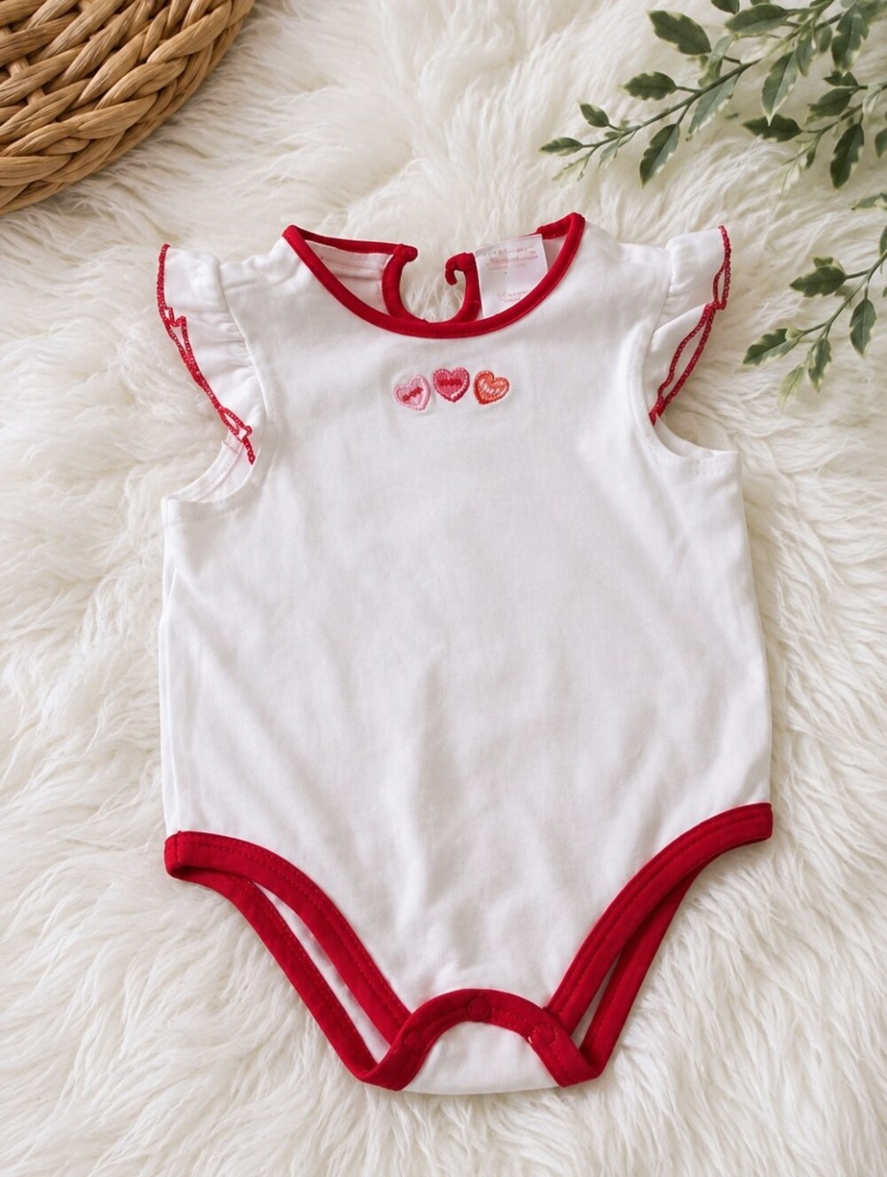 size 6-9M baby girls cute heart onesie